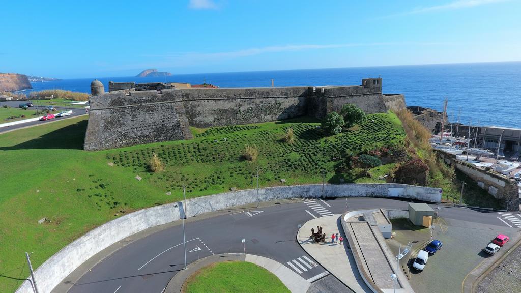 Pousada De Angra Do Heroismo Castelo De S. Sebastiao Exterior photo