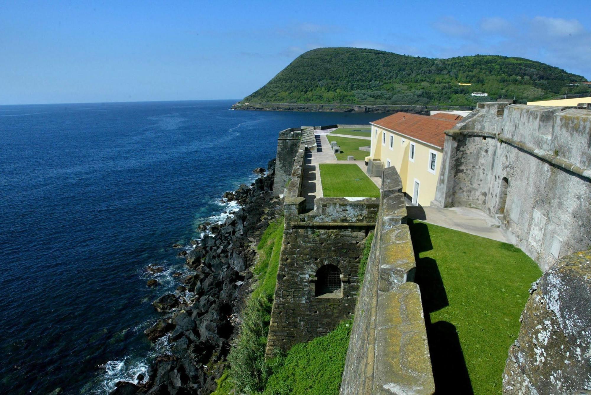 Pousada De Angra Do Heroismo Castelo De S. Sebastiao Hotel Exterior photo